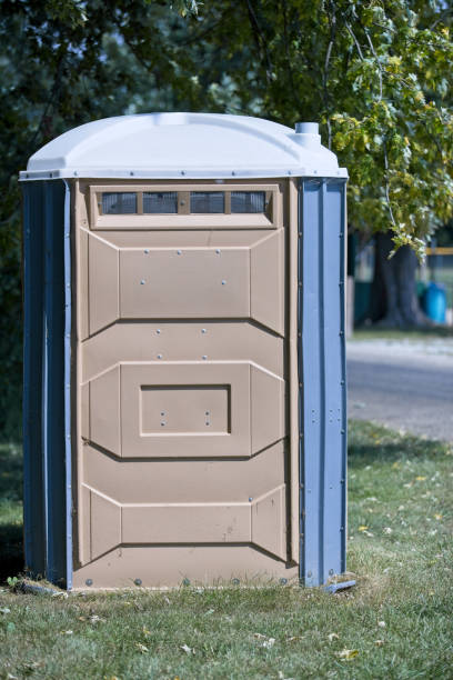 Best Portable restroom trailer rental  in Walnut Creek, NC